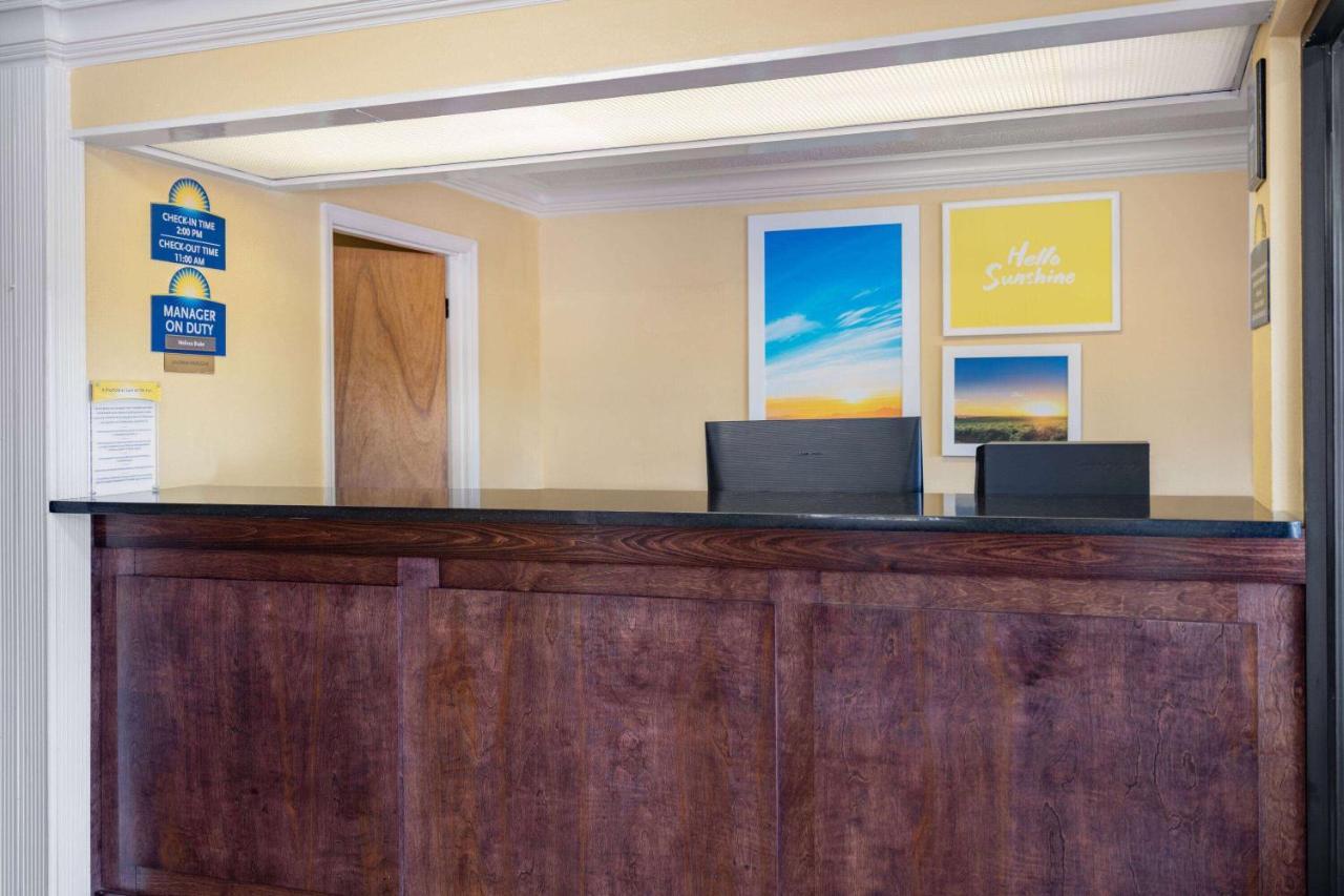 Days Inn By Wyndham Macon I-475 Exterior foto